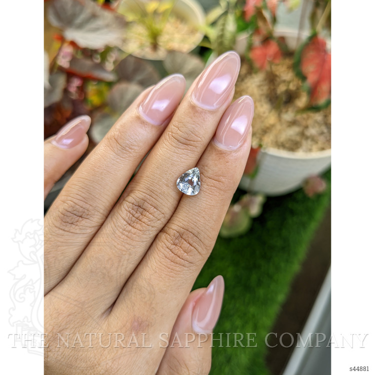 1.89 Ct. Bluish Green Sapphire from Ceylon (Sri Lanka)