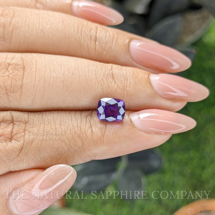 2.51 Ct. Purple Sapphire from Ceylon (Sri Lanka)