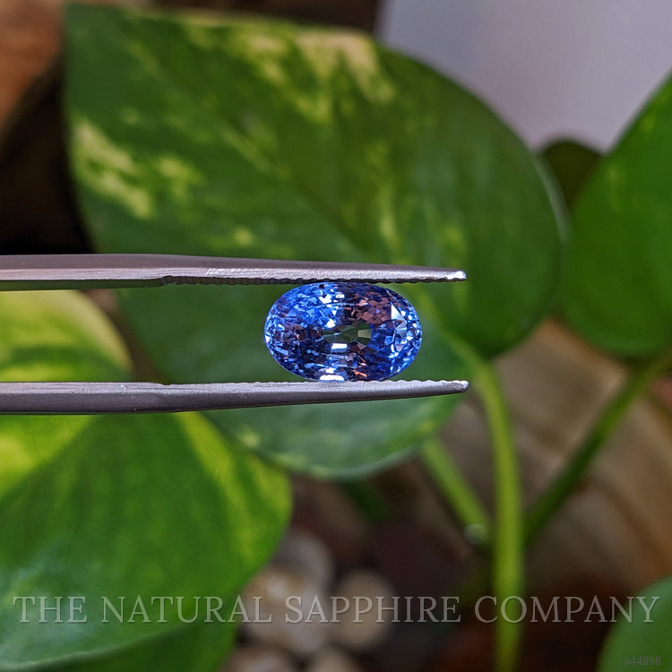 4.01 Ct. Blue Sapphire from Ceylon (Sri Lanka)