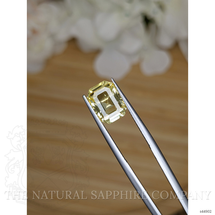 3.64 Ct. Yellow Sapphire from Ceylon (Sri Lanka)
