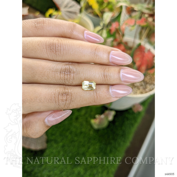 3.11 Ct. Yellow Sapphire from Ceylon (Sri Lanka)