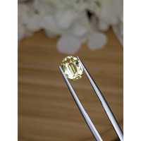2.29 Ct. Yellow Sapphire from Ceylon (Sri Lanka) Life Style