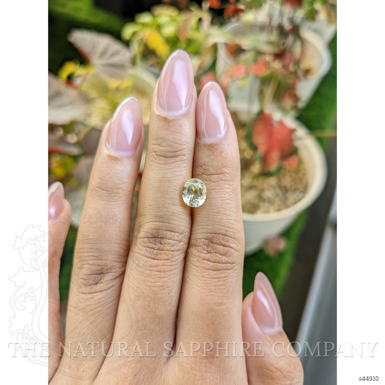 2.43 Ct. Yellow Sapphire from Ceylon (Sri Lanka)