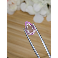 3.96 Ct. Purplish Pink Sapphire from Ceylon (Sri Lanka) Life Style