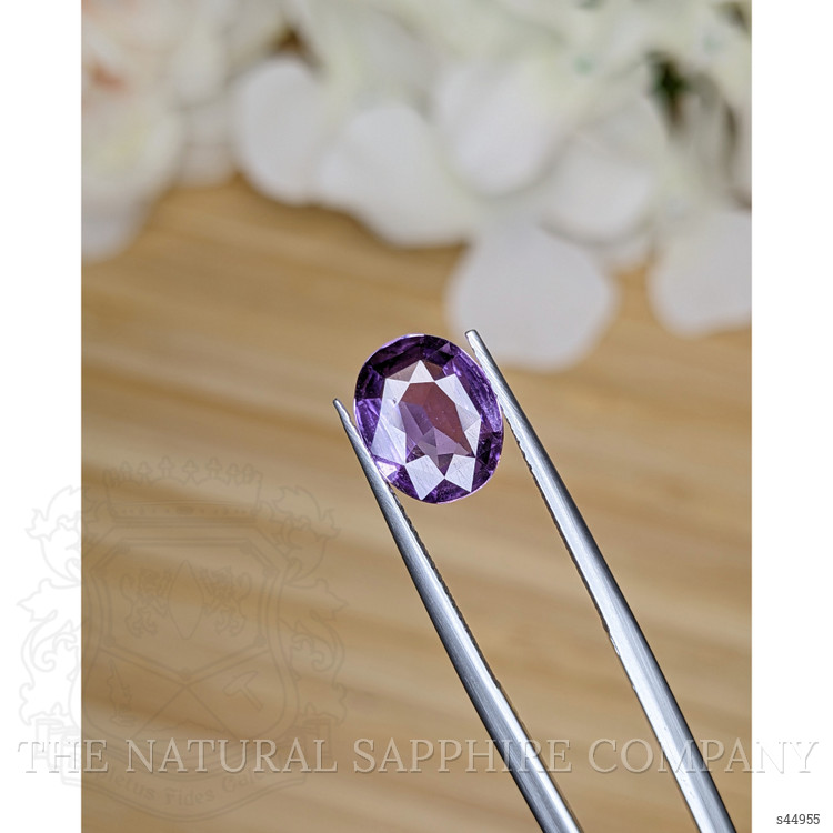 2.87 Ct. Purple Sapphire from Ceylon (Sri Lanka)