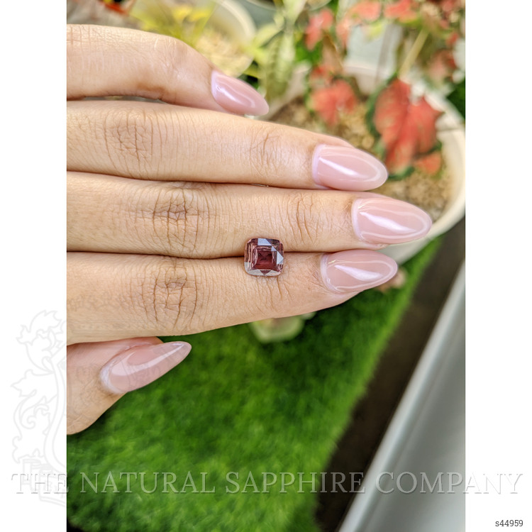 2.22 Ct. Pinkish Brown Sapphire from Ceylon (Sri Lanka)