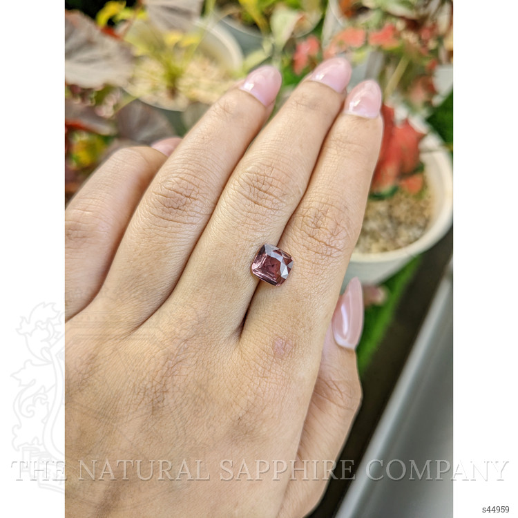 2.22 Ct. Pinkish Brown Sapphire from Ceylon (Sri Lanka)