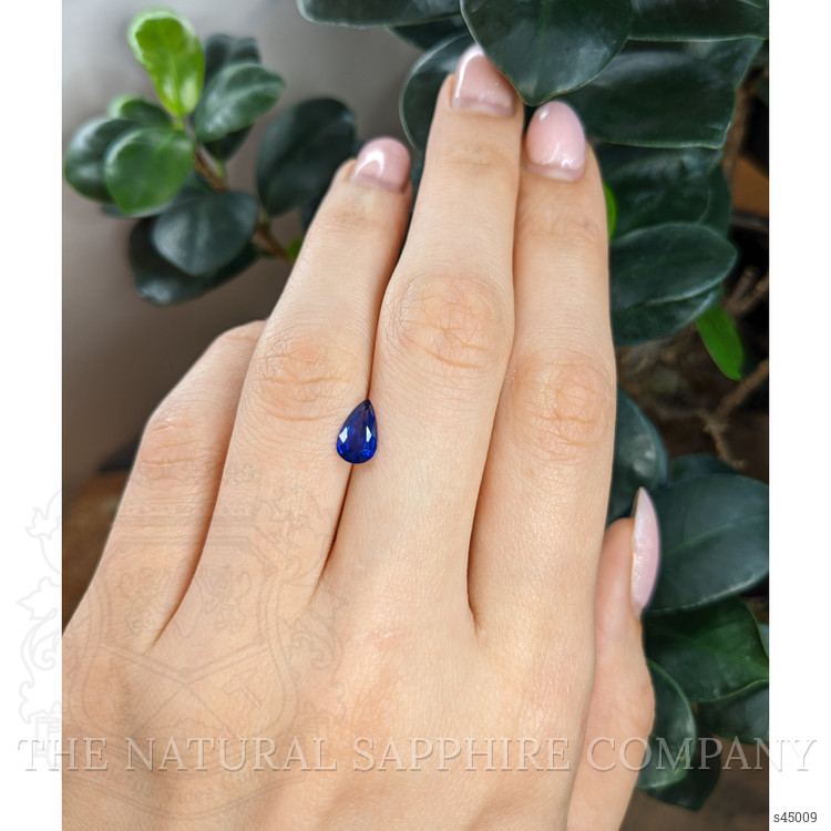 1.14 Ct. Blue Sapphire from Ceylon (Sri Lanka)