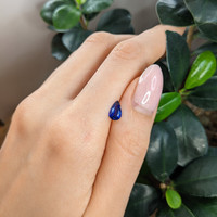 1.14 Ct. Blue Sapphire from Ceylon (Sri Lanka) Life Style