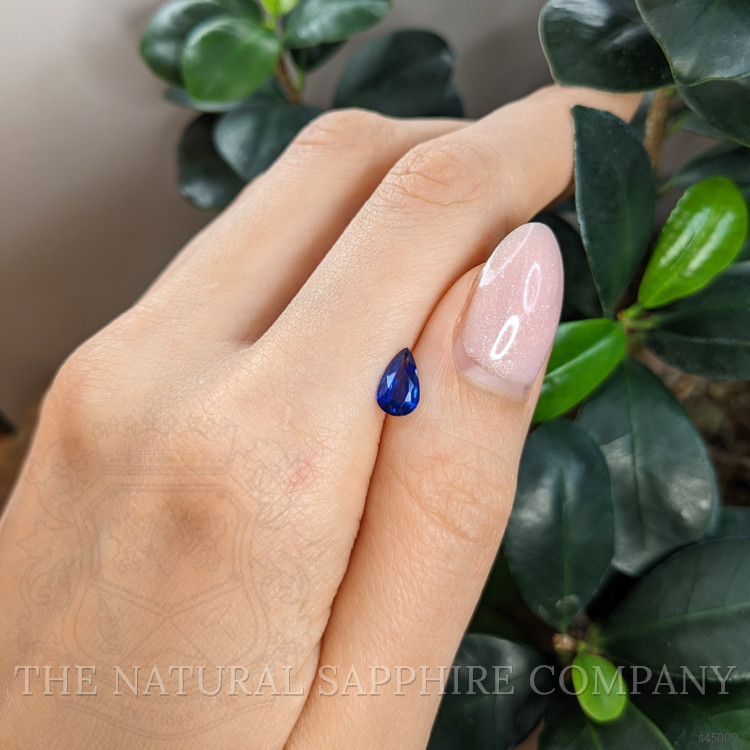 1.14 Ct. Blue Sapphire from Ceylon (Sri Lanka)
