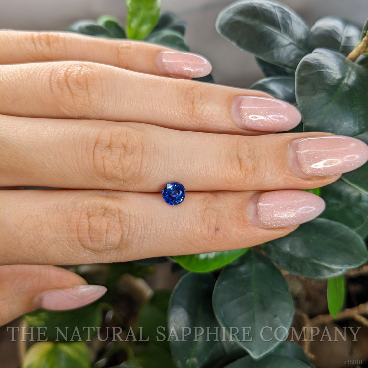 1.07 Ct. Blue Sapphire from Ceylon (Sri Lanka)