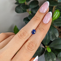 1.27 Ct. Blue Sapphire from Ceylon (Sri Lanka) Life Style