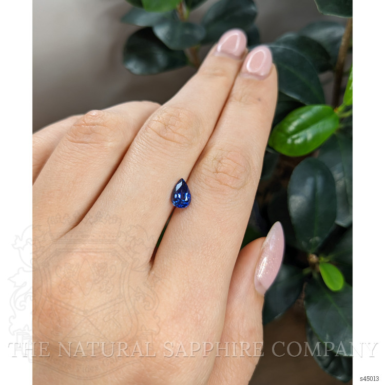 1.17 Ct. Blue Sapphire from Ceylon (Sri Lanka)