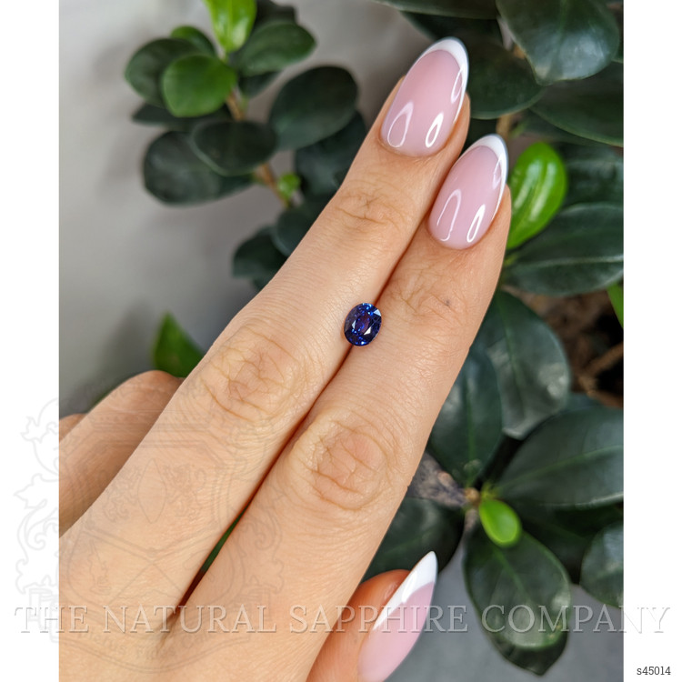 1.06 Ct. Blue Sapphire from Ceylon (Sri Lanka)
