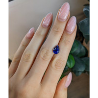 3.75 Ct. Blue Sapphire from Ceylon (Sri Lanka) Life Style