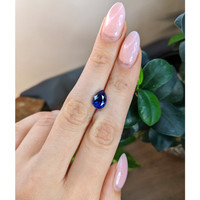 3.75 Ct. Blue Sapphire from Ceylon (Sri Lanka) Life Style