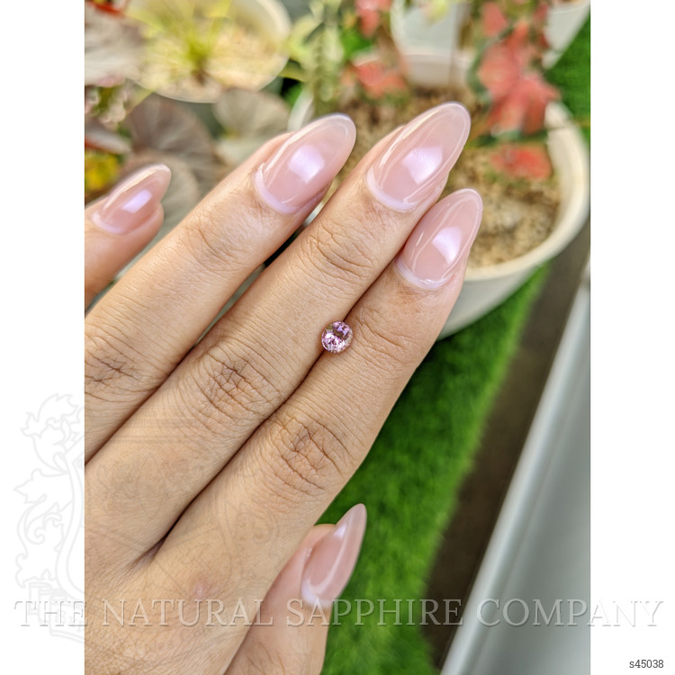 0.58 Ct. Pink Sapphire from Ceylon (Sri Lanka)