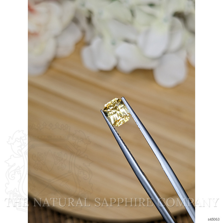 1.51 Ct. Yellow Sapphire from Ceylon (Sri Lanka)