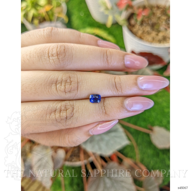 1.06 Ct. Blue Sapphire from Ceylon (Sri Lanka)