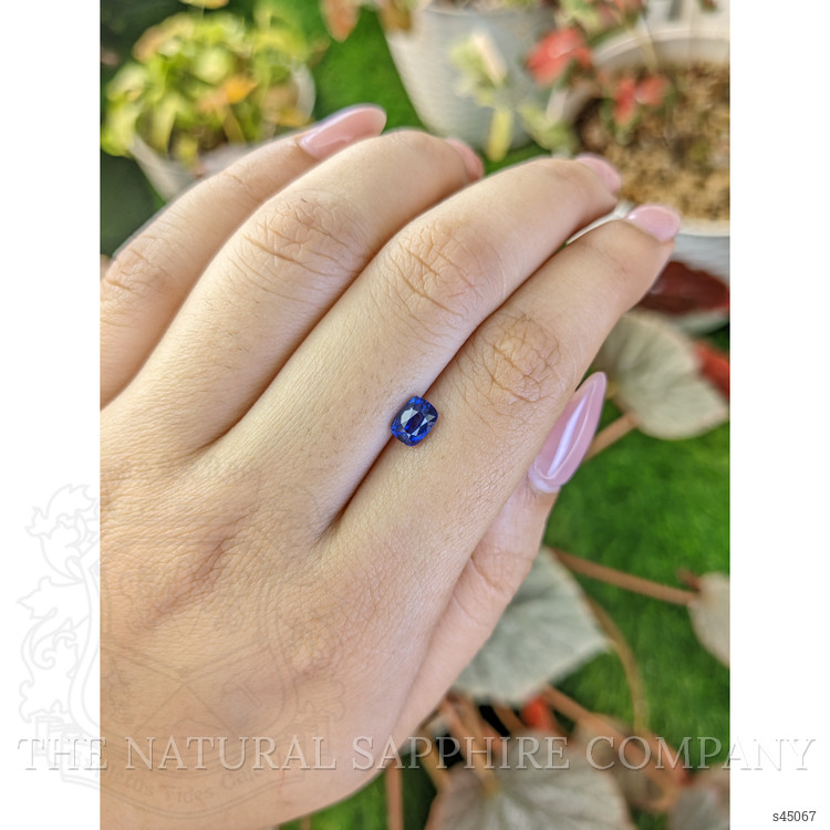 1.06 Ct. Blue Sapphire from Ceylon (Sri Lanka)