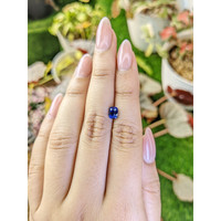 1.06 Ct. Blue Sapphire from Ceylon (Sri Lanka) Life Style