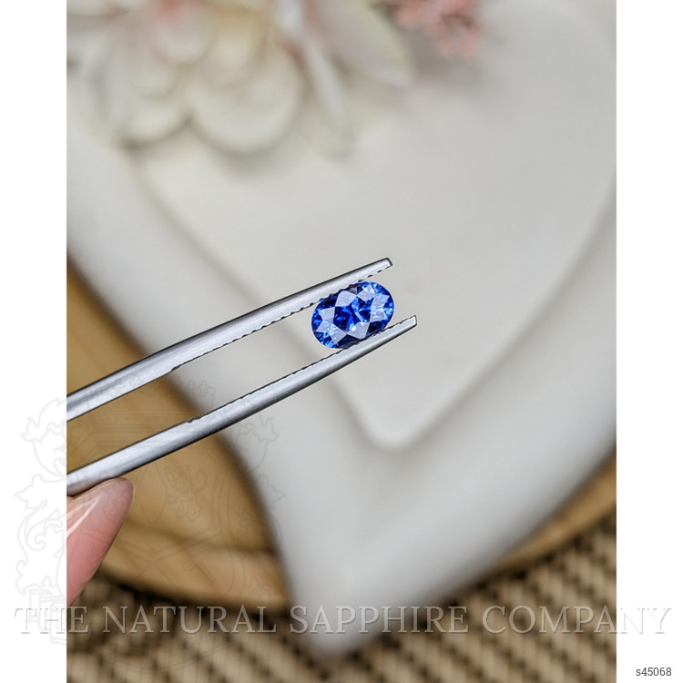1.05 Ct. Blue Sapphire from Ceylon (Sri Lanka)