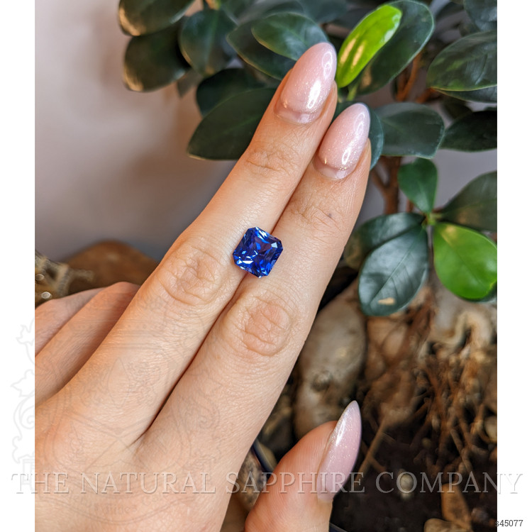 5.01 Ct. Blue Sapphire from Ceylon (Sri Lanka)