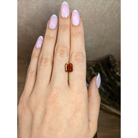5.14 Ct. Orangish Brown Sapphire from Ceylon (Sri Lanka) Life Style