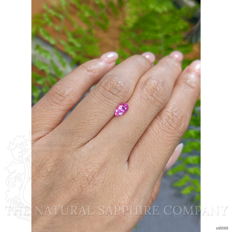 0.80 Ct. Pink Sapphire from Ceylon (Sri Lanka)