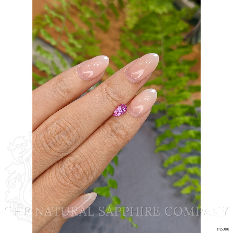 0.80 Ct. Pink Sapphire from Ceylon (Sri Lanka)