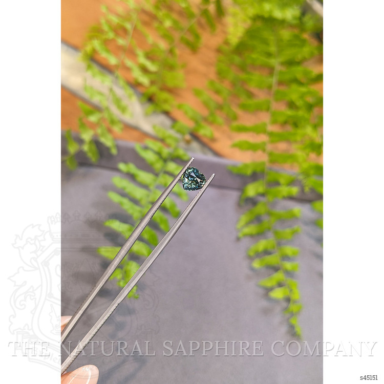1.61 Ct. Bluish Green Sapphire from Montana