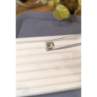 3.11 Ct. Yellow Sapphire from Ceylon (Sri Lanka) Life Style