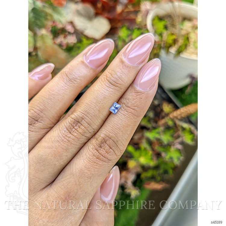 0.40 Ct. Blue Sapphire from Ceylon (Sri Lanka)