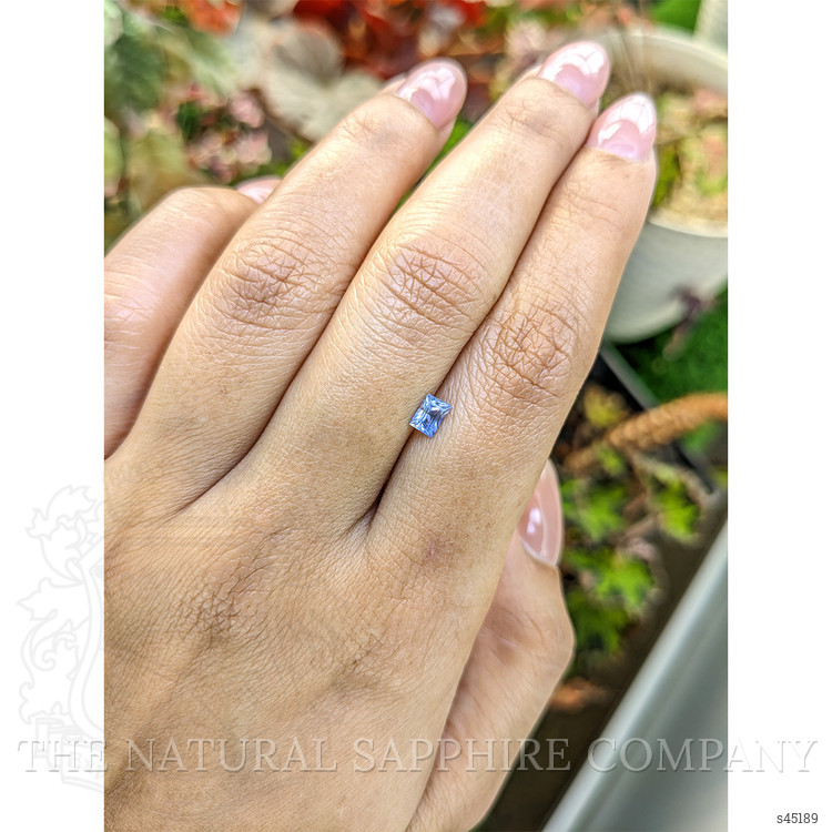 0.40 Ct. Blue Sapphire from Ceylon (Sri Lanka)