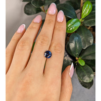 3.26 Ct. Blue Sapphire from Ceylon (Sri Lanka) Life Style