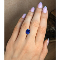 4.49 Ct. Blue Sapphire from Ceylon (Sri Lanka) Life Style