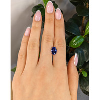 3.85 Ct. Blue Sapphire from Ceylon (Sri Lanka) Life Style