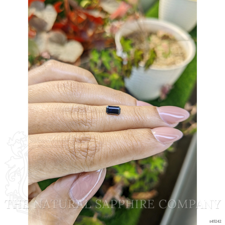0.81 Ct. Blue Sapphire from Ceylon (Sri Lanka)