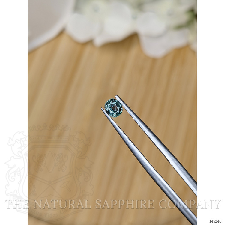 0.39 Ct. Green Sapphire from Ceylon (Sri Lanka)