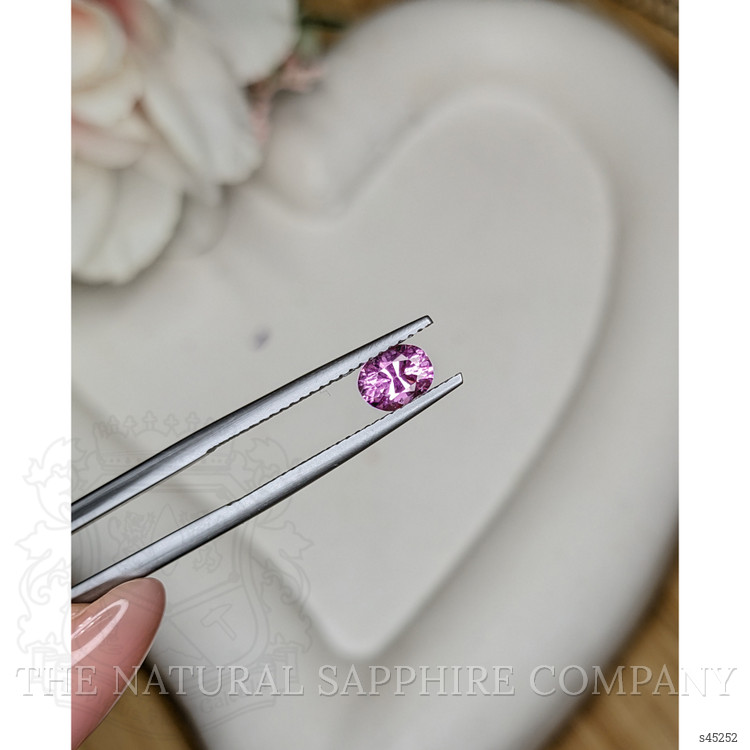 0.70 Ct. Purplish Pink Sapphire from Ceylon (Sri Lanka)