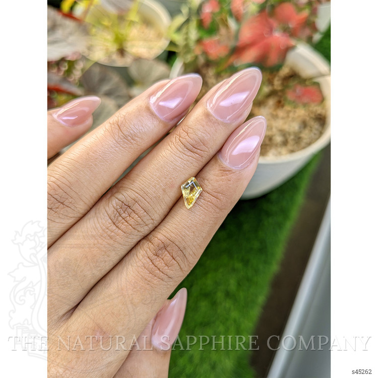 1.08 Ct. Yellow Sapphire from Ceylon (Sri Lanka)
