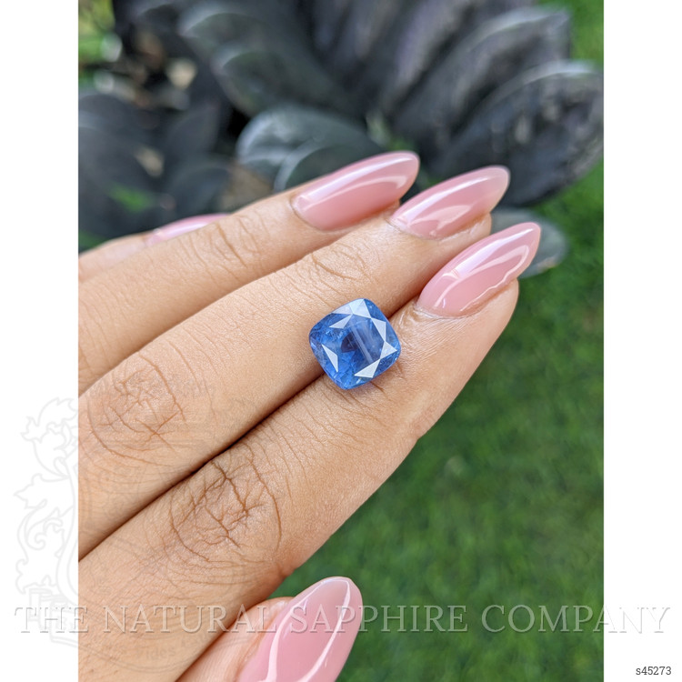 6.02 Ct. Blue Sapphire from Ceylon (Sri Lanka)