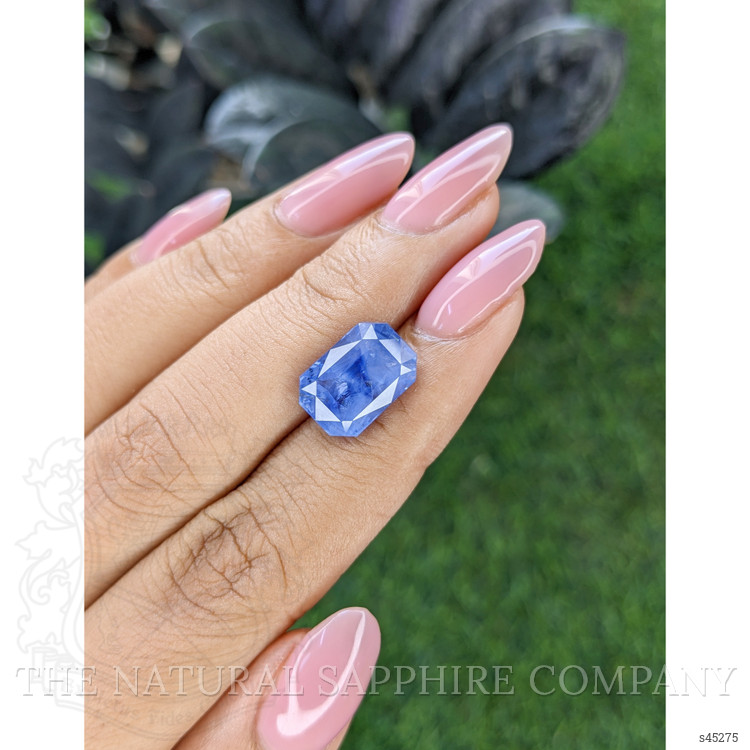 7.49 Ct. Blue Sapphire from Ceylon (Sri Lanka)