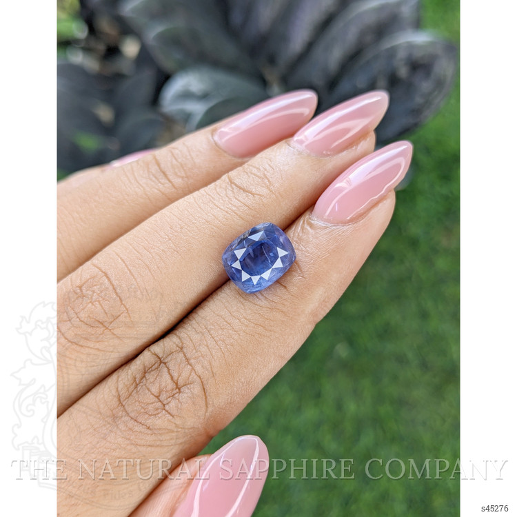 6.05 Ct. Purplish Blue Sapphire from Ceylon (Sri Lanka)