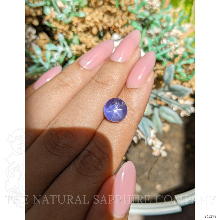 6.17 Ct. Bluish Purple Star Sapphire from Ceylon (Sri Lanka)