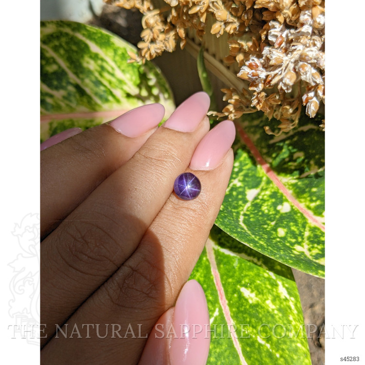 2.06 Ct. Purple Star Sapphire from Ceylon (Sri Lanka)