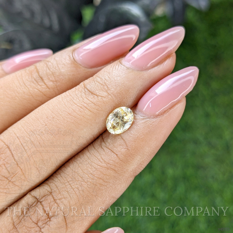 1.06 Ct. Yellow Sapphire from Ceylon (Sri Lanka)