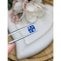 1.92 Ct. Blue Sapphire from Ceylon (Sri Lanka) Life Style