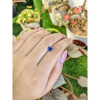 1.16 Ct. Blue Sapphire from Ceylon (Sri Lanka) Life Style