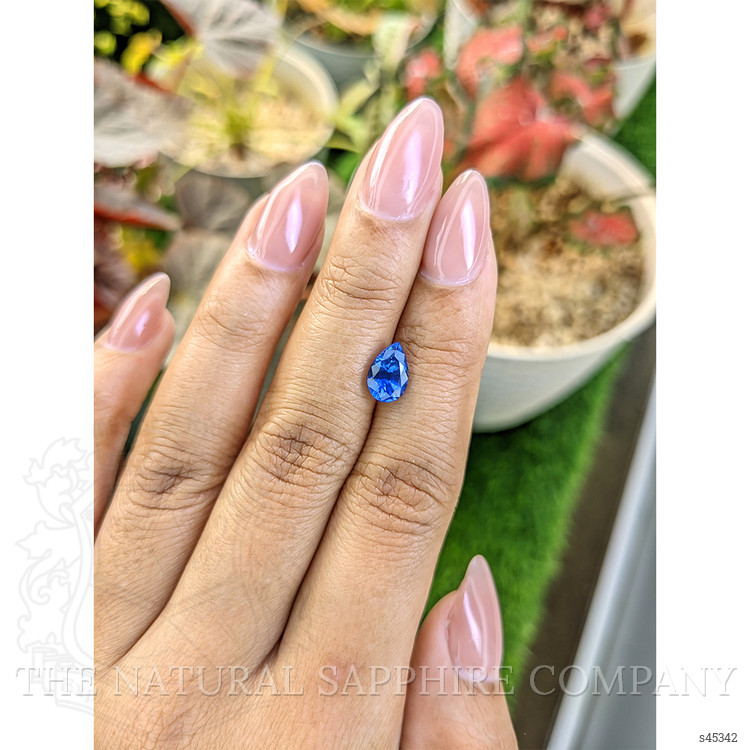 1.77 Ct. Blue Sapphire from Ceylon (Sri Lanka)